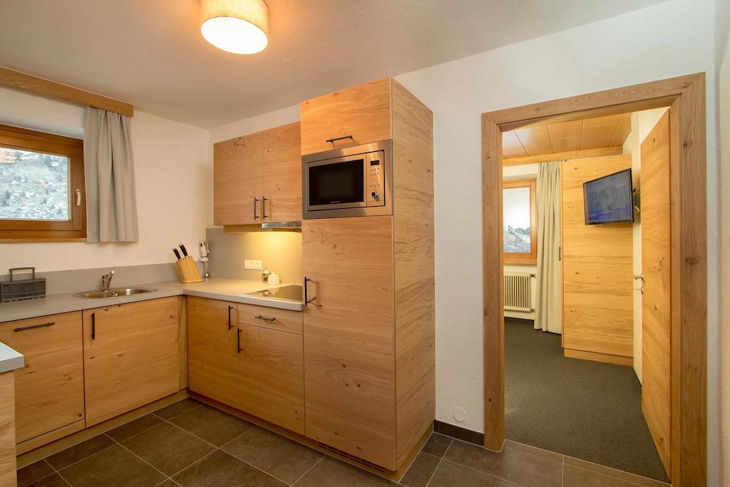 اوبرغورغل Gurglhof Apartmenthaus المظهر الخارجي الصورة